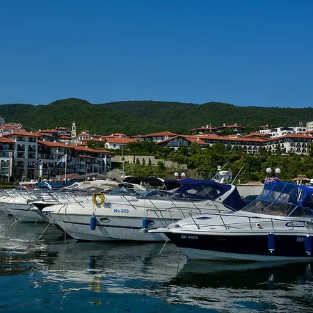 Olymp Apart-complex 4*